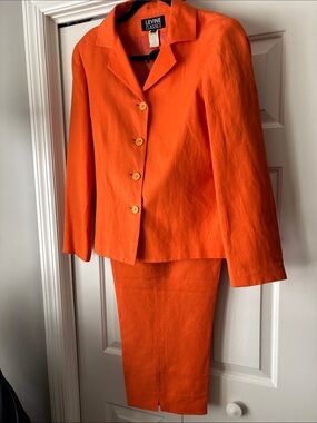LeVine Classics Vintage 90s Women's Orange Jacket & Ankle Pants Set